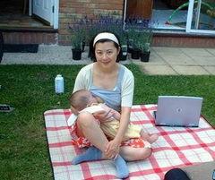 成人公园喂奶视频,见证母爱与社会包容的和谐共鸣